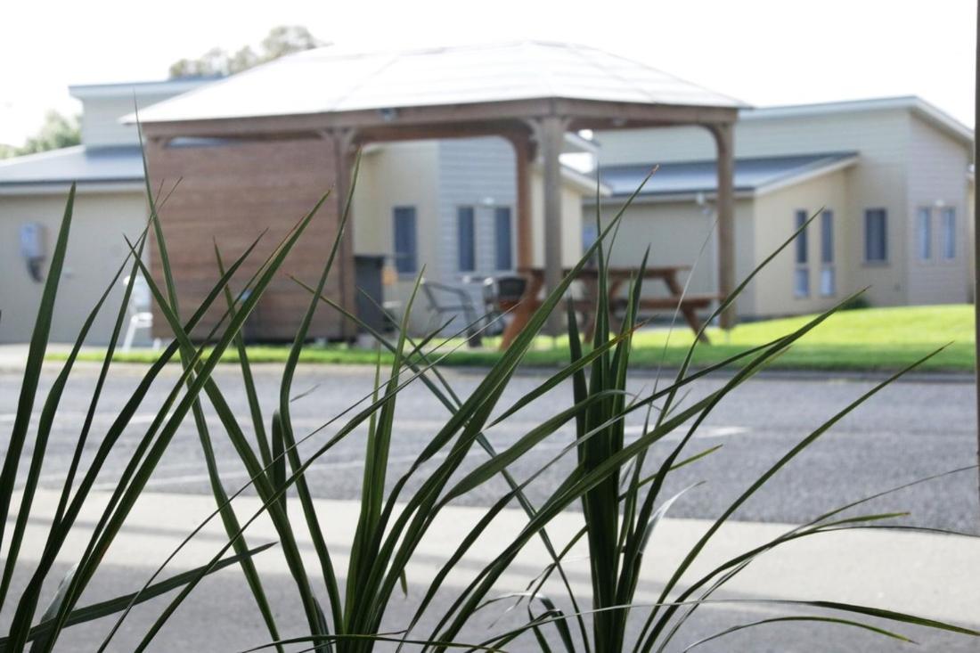 ג'ילונג Golden Palms Motel מראה חיצוני תמונה