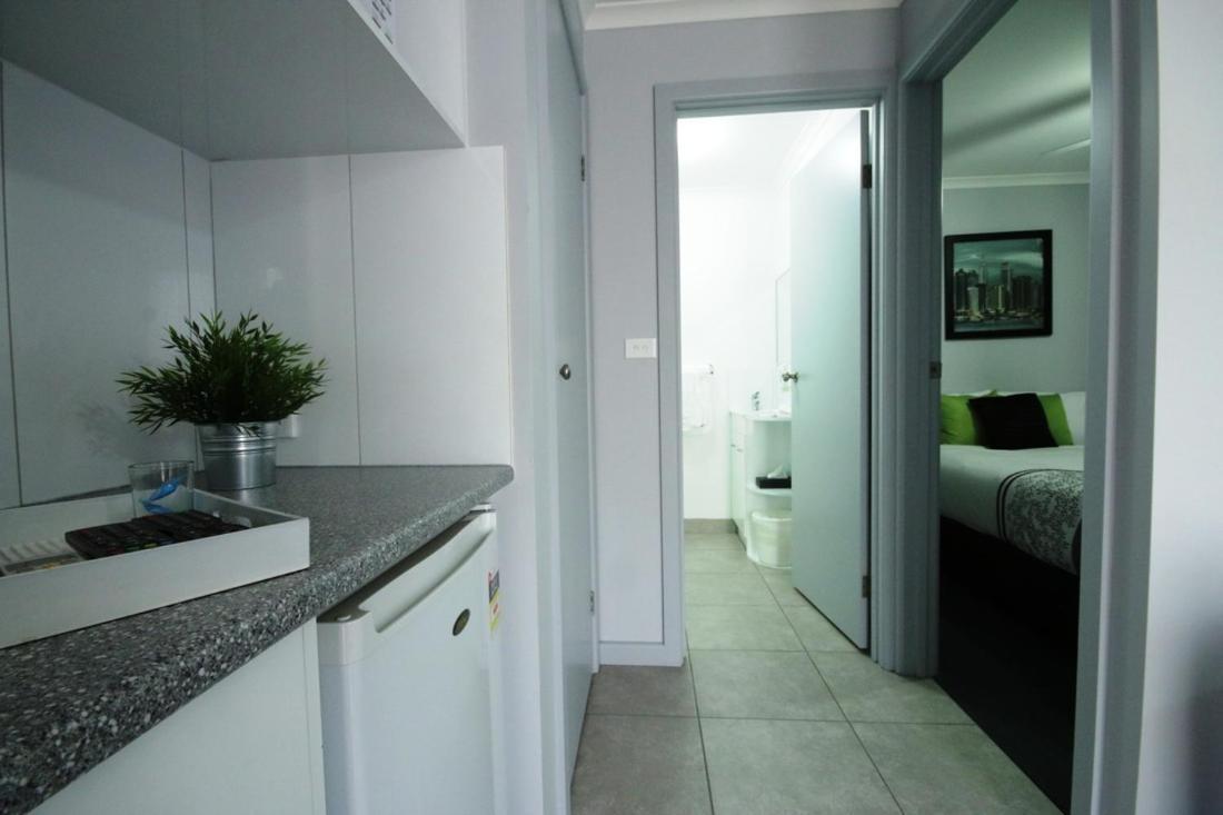 ג'ילונג Golden Palms Motel מראה חיצוני תמונה